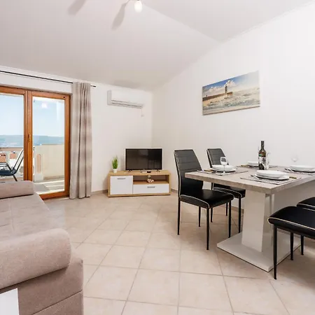 Nina Appartement Crikvenica