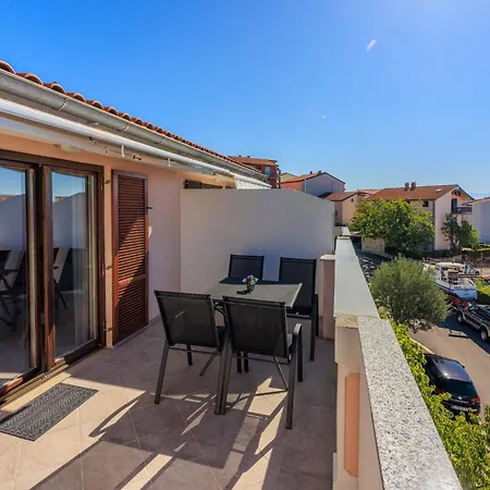 Nina Appartement Crikvenica